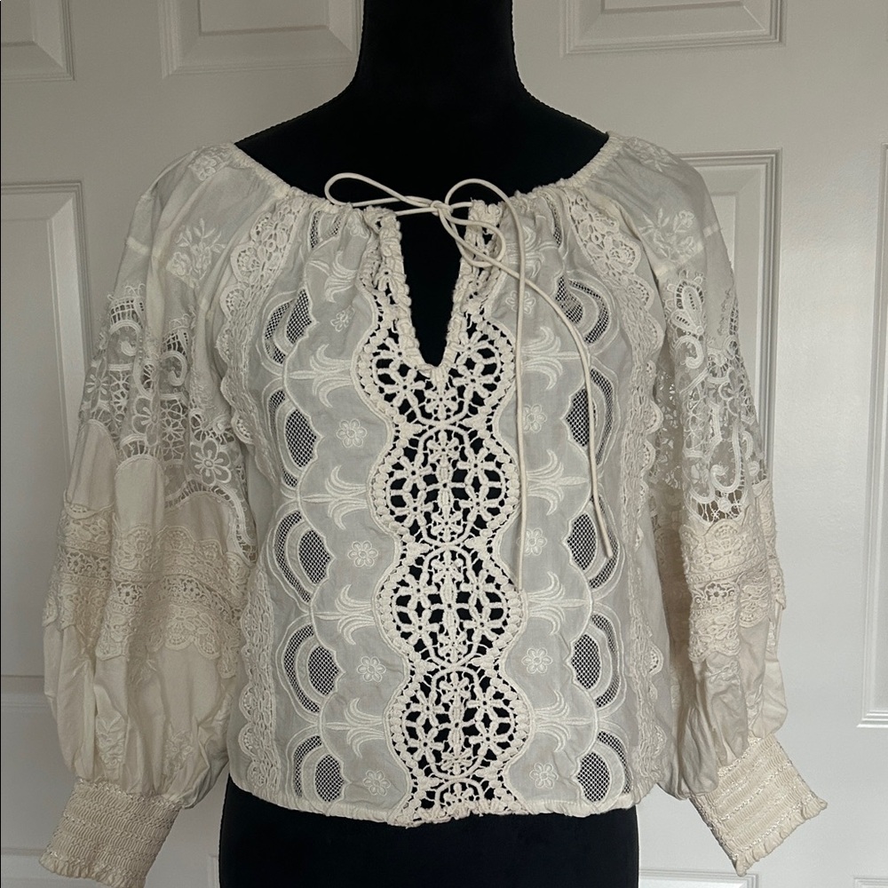 Alice + Olivia Cream Lace Blouse